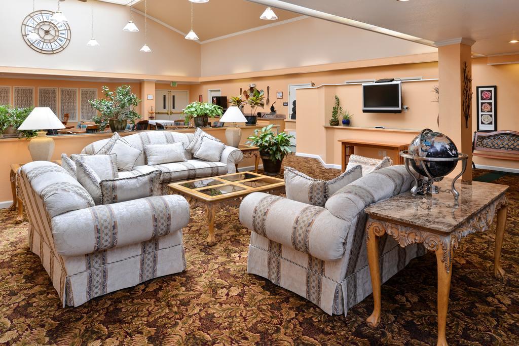 לייקוויו Fremont Inn מראה חיצוני תמונה